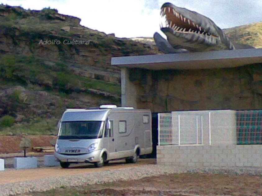 Liopleurodon, Motorhome for scale