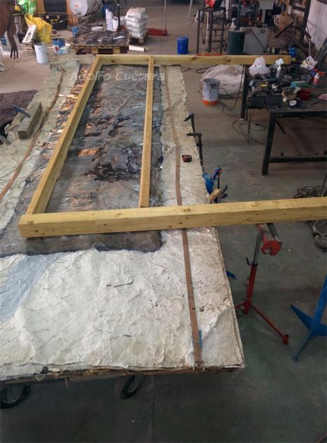 Casting-with-structure 