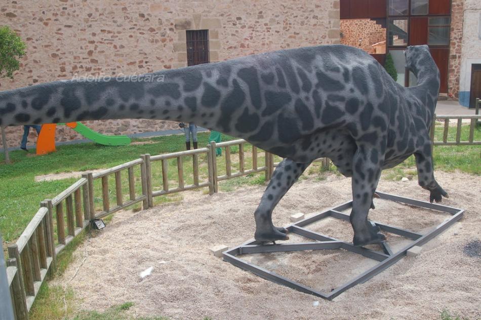 Iguanodon Fixing 